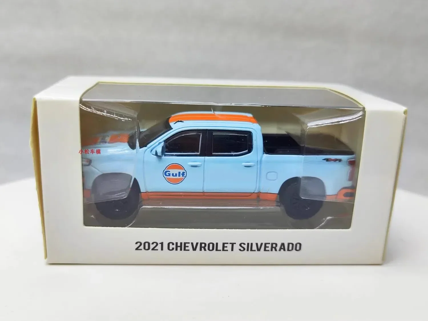 

1:64 2021 пикап Chevrolet Silverado, пикап, литая модель автомобиля из металлического сплава, игрушки для коллекции подарков