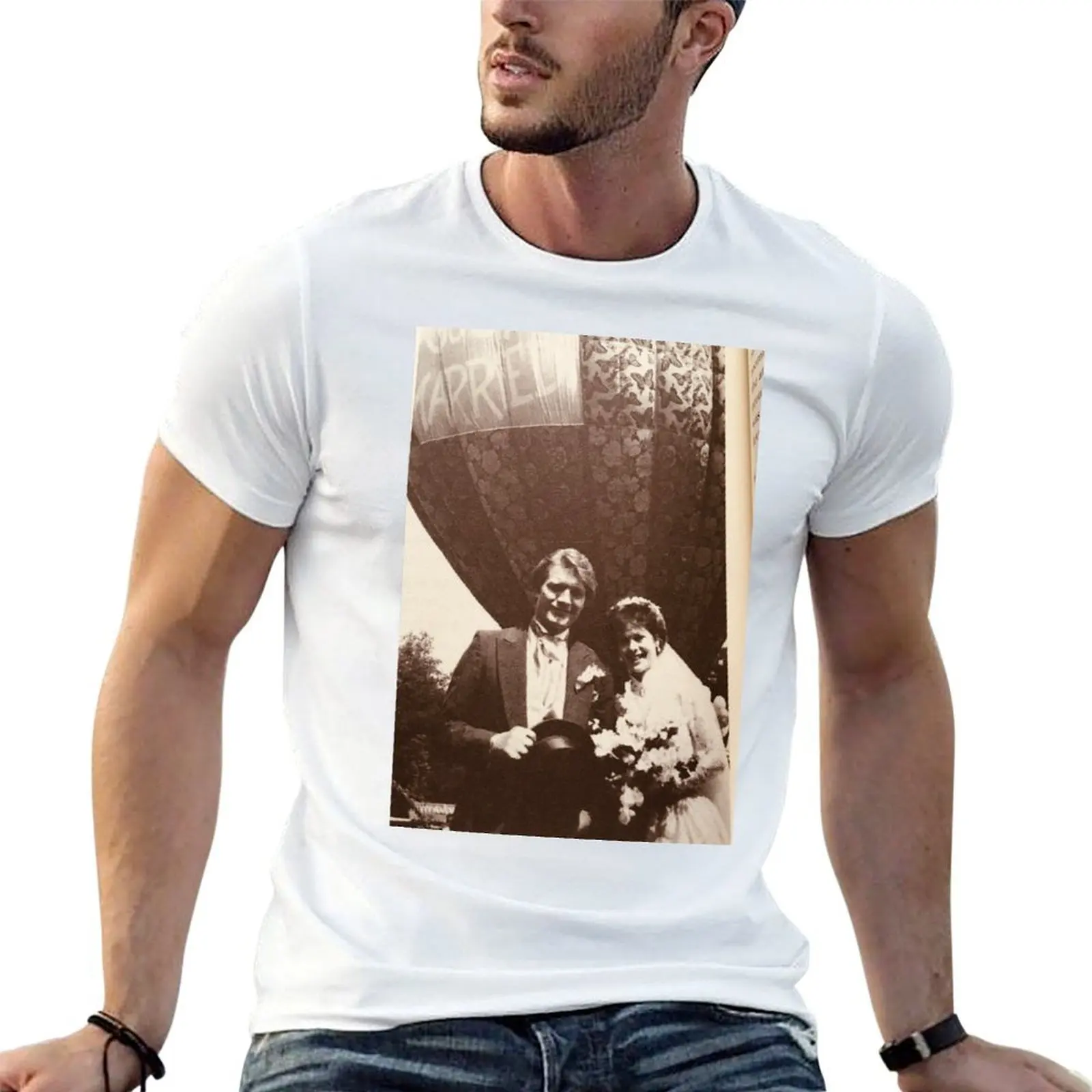 Guiding Light's Quint and Nola on their wedding day T-Shirt animal prinfor boys anime tshirt oversized t shirts for men