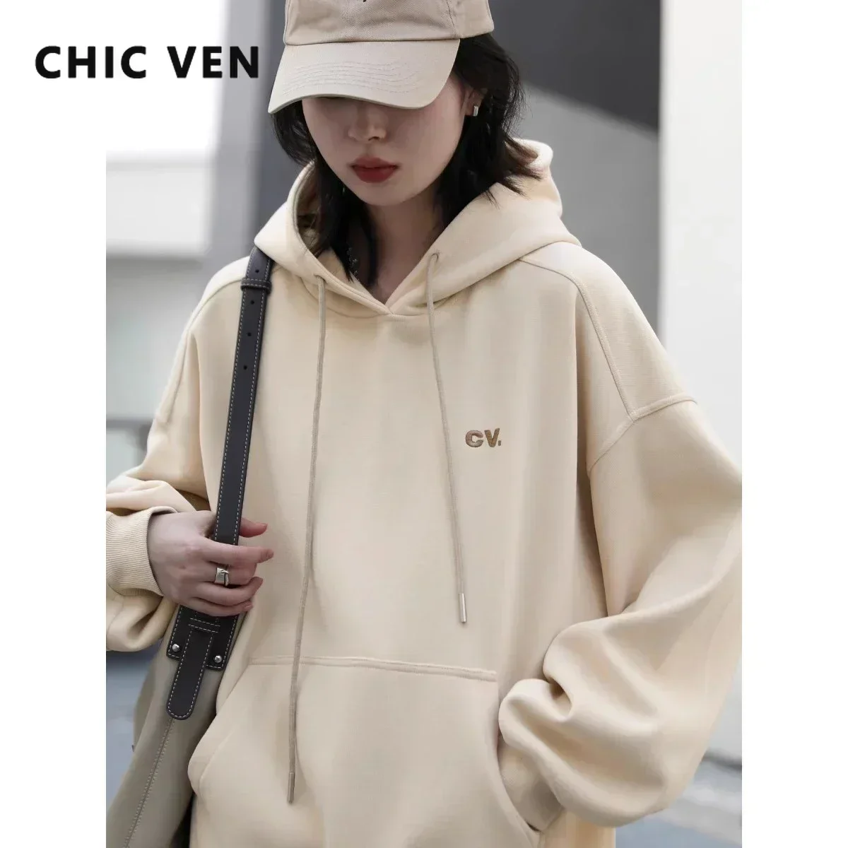 CHIC VEN Women\'s  Sweatshirts Loose Casual Plush Thick Warm Letter Embroidered Pullover Hooded Female Top Winter Autumn 2023