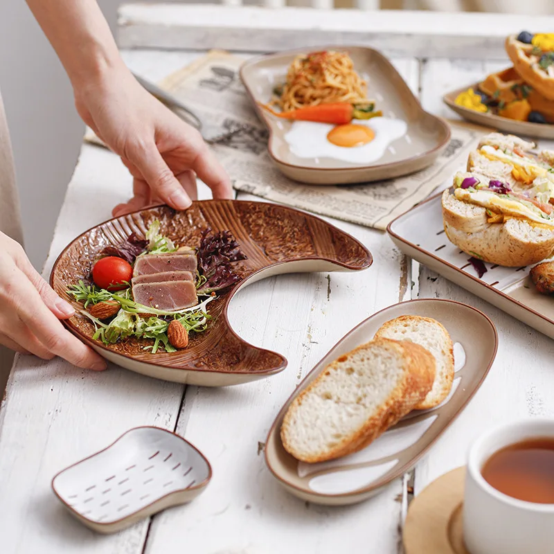 

Creative Cartoon Ceramic Tableware Dinner Dessert Plate Hand-painted Toast Croissant Baguette Sauce Plates