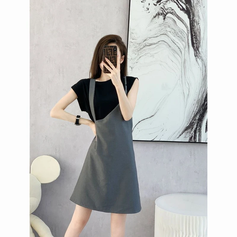 อารมณ์และลดอายุ High-end Contrasting สี Splicing เสื้อยืดสองชิ้นฤดูร้อนใหม่เอวกอดชุดกระชับสัดส่วน