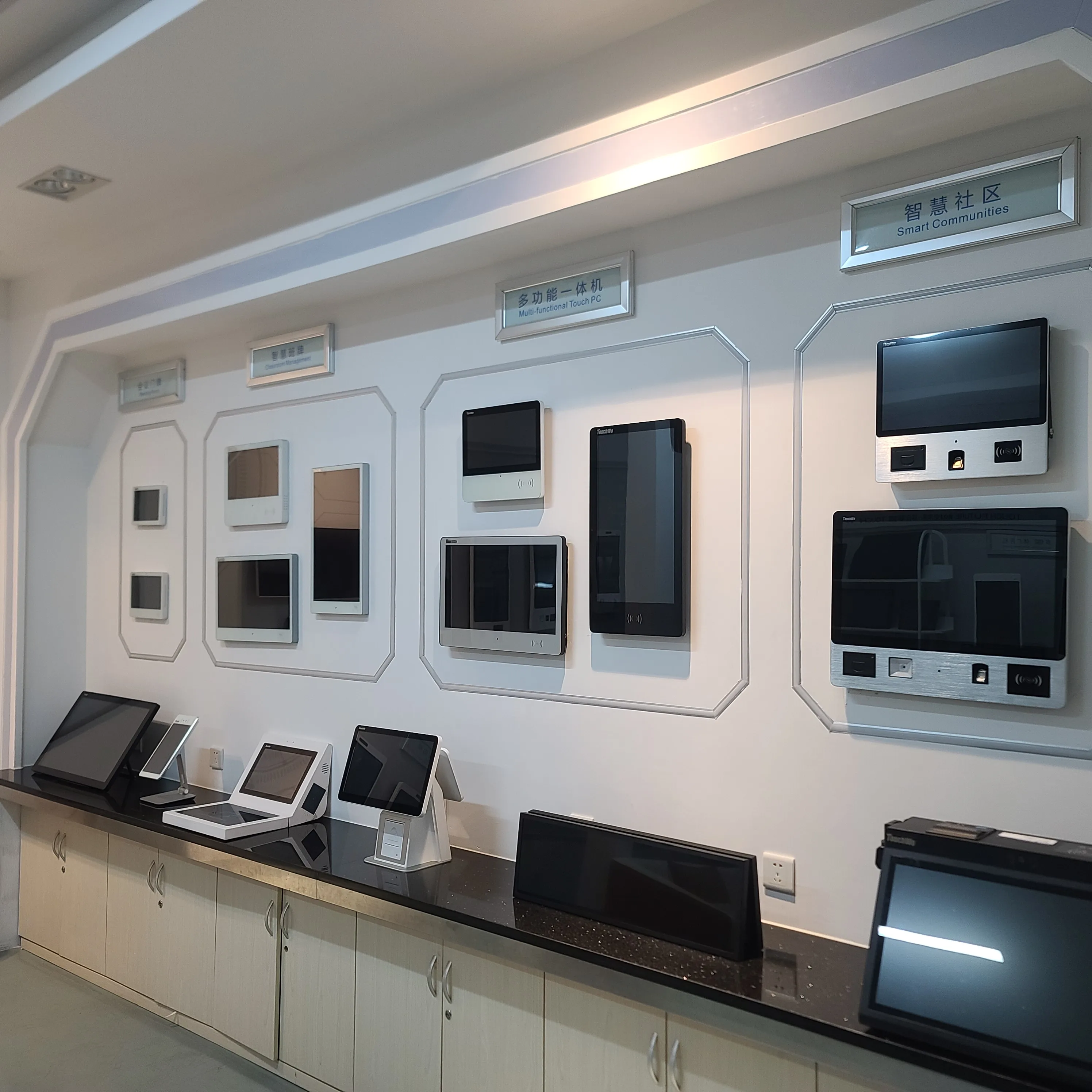 POS Ordering 15 21 24 27 32 Inch Touch Screen Android Wins Linux Kiosk Self-service Terminal Payment Kiosk For Restaurant