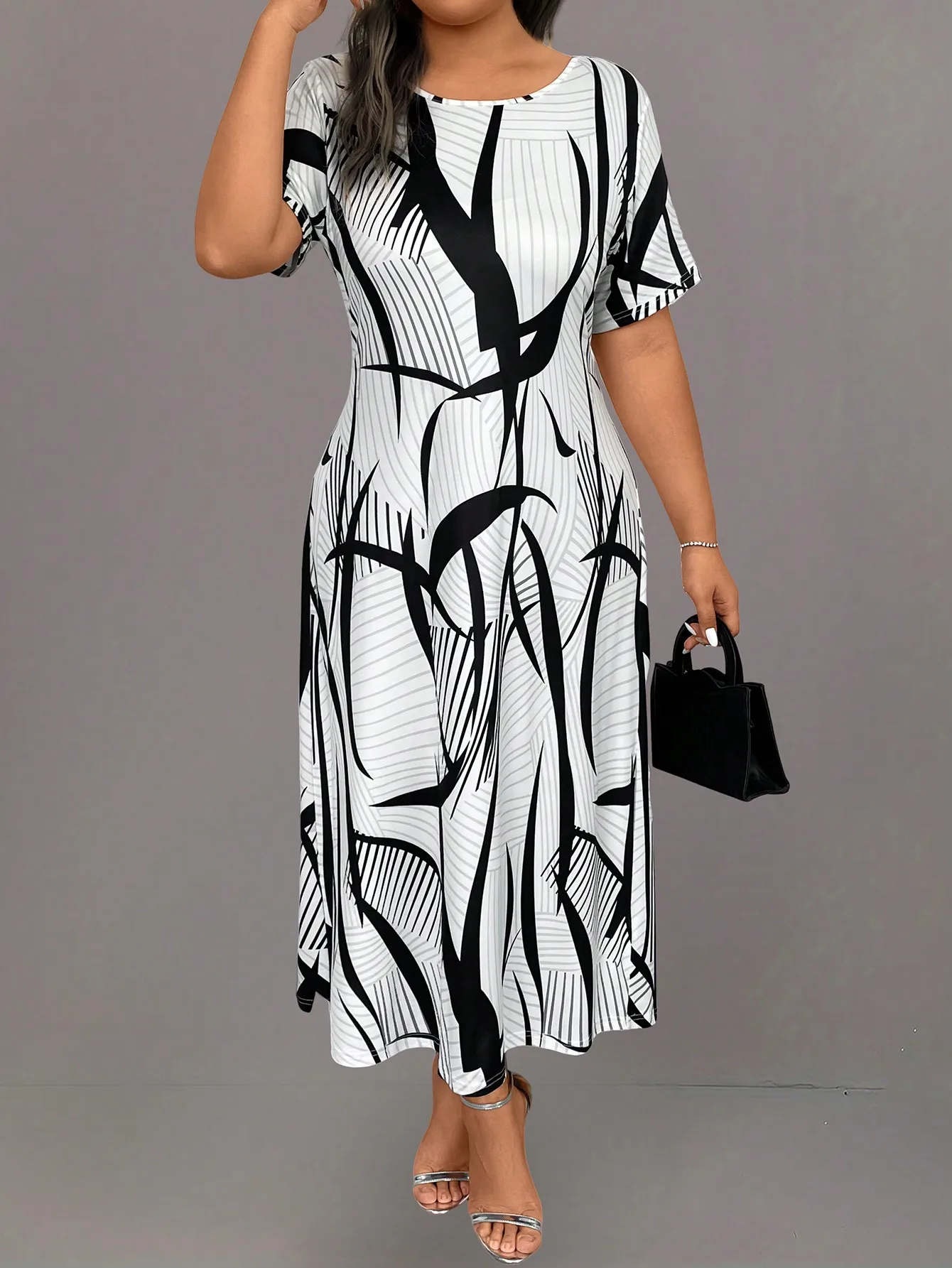 Plus Size Women Striped Round Neck Short Sleeve Casual Long Dress Women Outfit, For Summer
