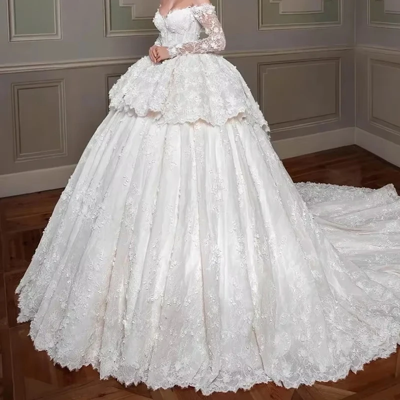 Elegant Off the Shoulder Wedding Dresses Long Lace Sleeves  White Church Weddings Bridal Dress A-line Ruffled Ball Gown