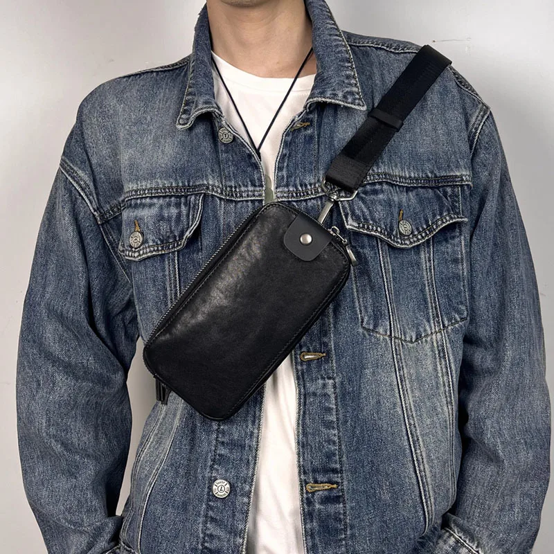 AETOO Top-grain cowhide men's single-shoulder bag, genuine leather chest bag, mini crossbody bag, versatile and multi-functional
