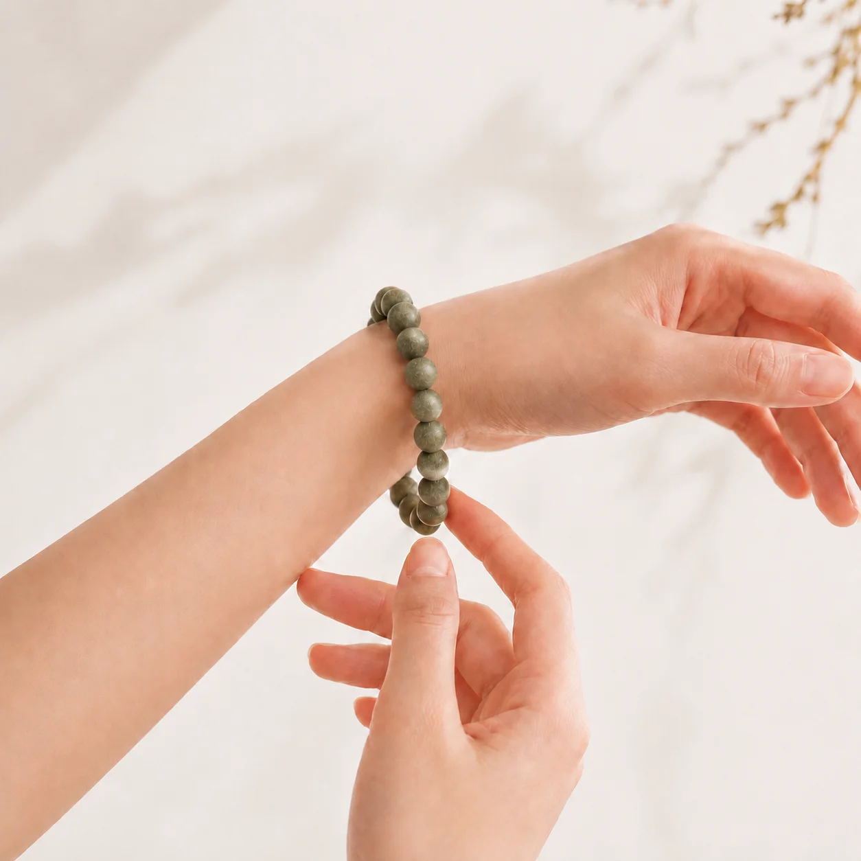 Herbal Bracelet Handcrafted Natural Scented Beads, Elastic Stretch Oriental Meditation Jewelry, Relaxation Wellness Gift
