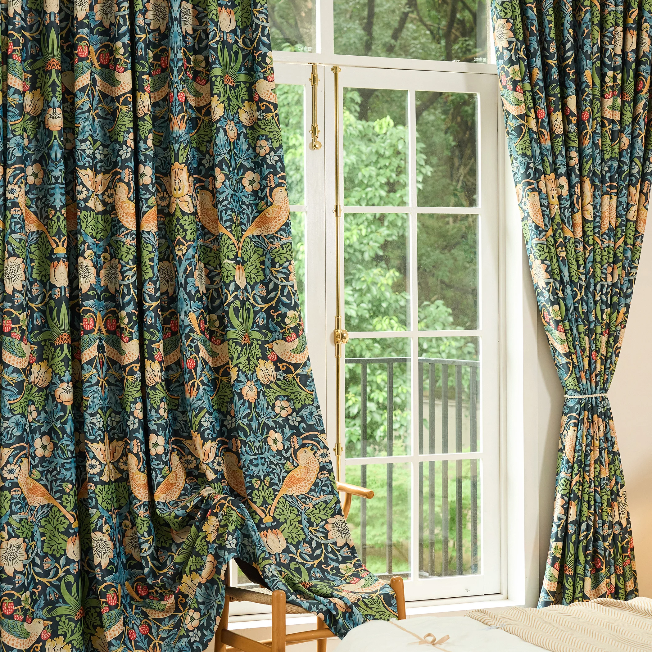 Retro Botanical Bird Pattern Blackout Curtains William Morris Style Window Curtain Thermal Insulated Drapes Home Decoration