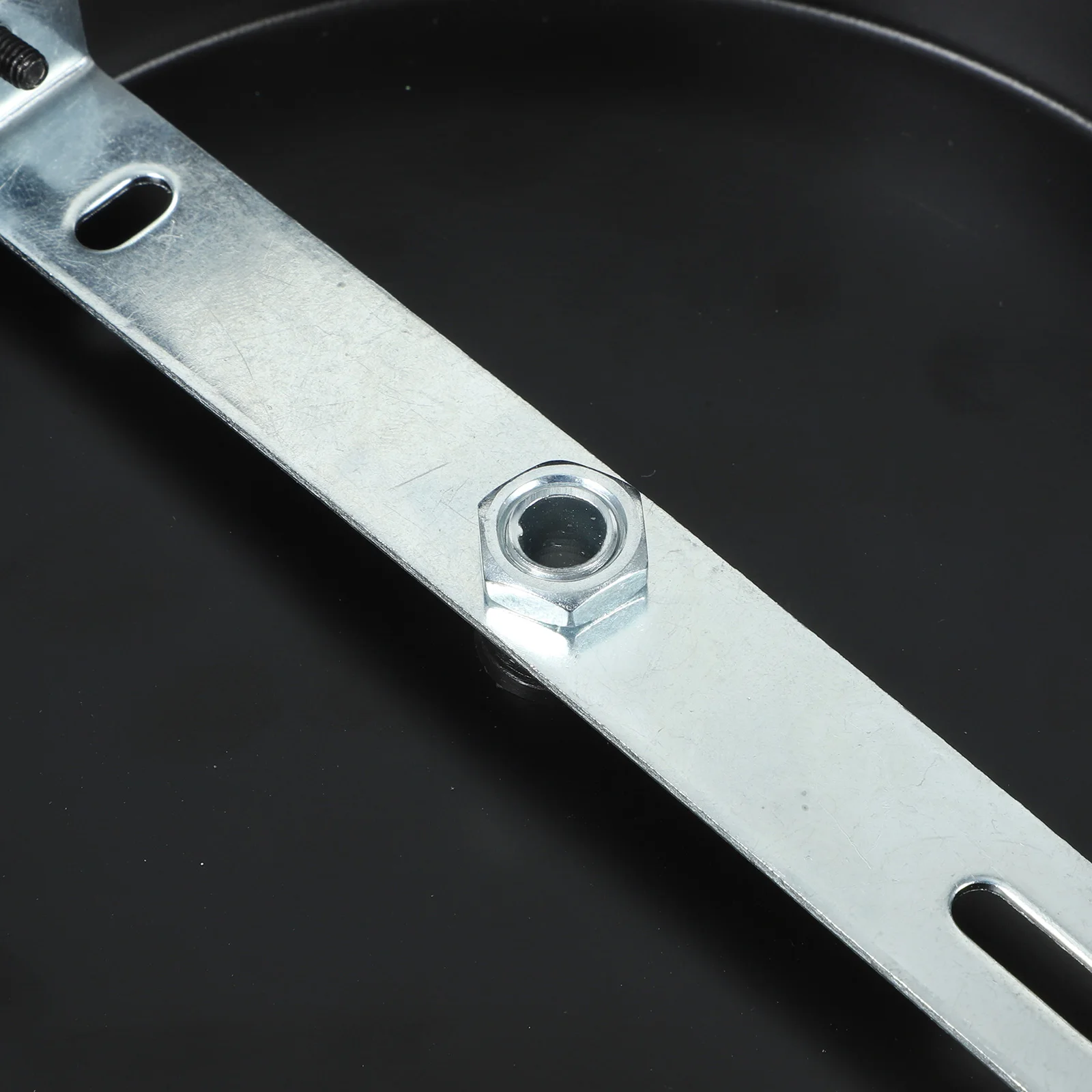 

Round Vintage Iron Canopy Lights Plate Sturdy Ceiling Canopy Cover Plate for Modern Farmhouse Apartment Decoration