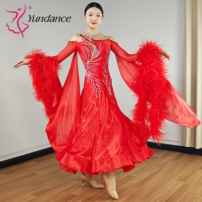 B-25135-2 Yundance Elegante Vrouwen Spandex Ballroom Dans Kostuum Chrisanne Rood Satijn Chiffon Walsdans Jurken voor Concurrentie