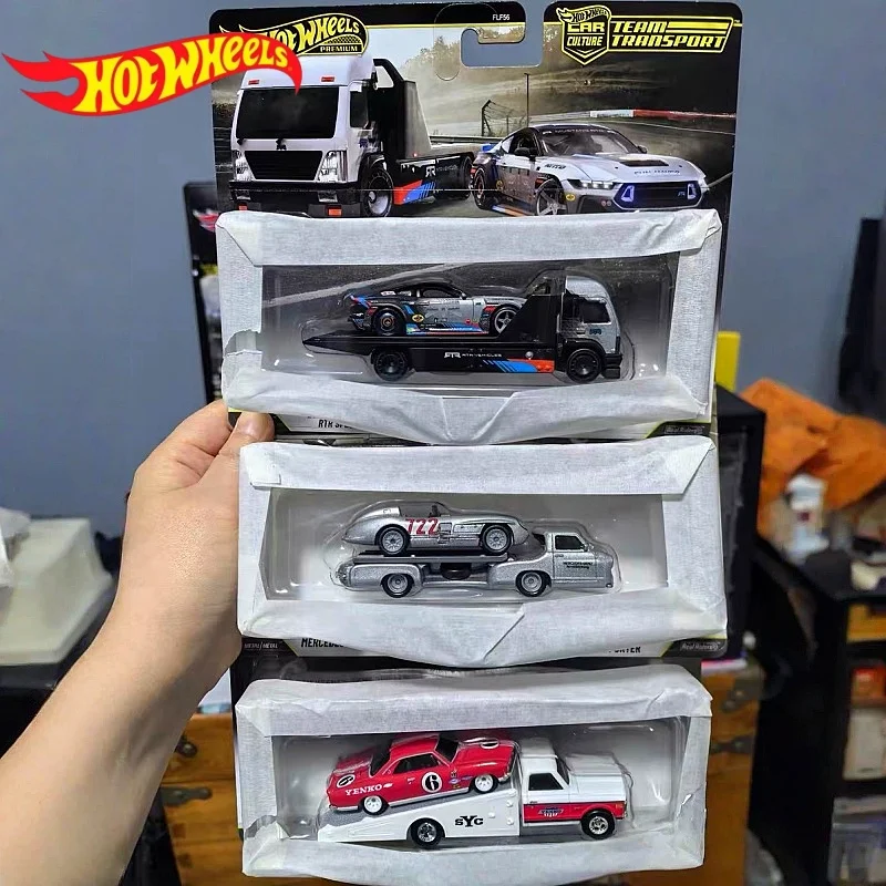 

В наличии: Коллекционная модель автомобиля Hot Wheels Premium Car Culture Team Transport Series JMN15 Legends Tour '24 Honda Civic Type R