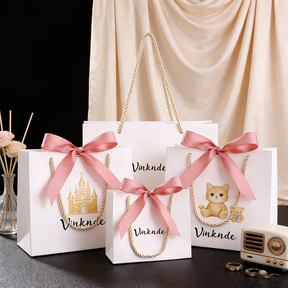 

Бумажный пакет для ювелирных изделий с персонализированным логотипом, 14x6x12 см, белый, с ручками и бантом, для бутиков, косметики, малого бизнеса