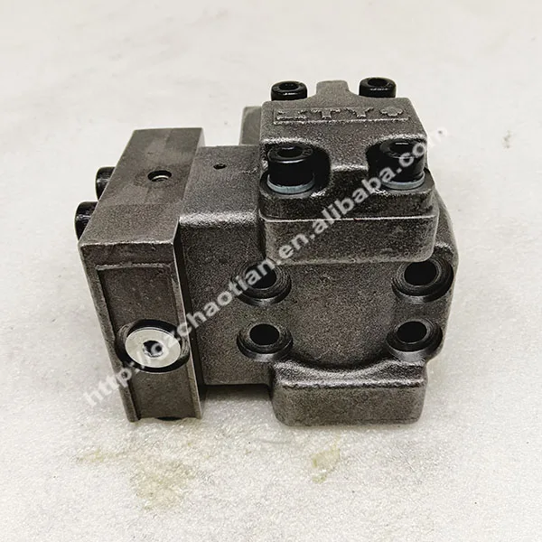 Excavator Ko-matsu PC128US-2 PC130-7 Relief Valve 702-21-09230 Pilot Valve 702-21-09230 control valve assy