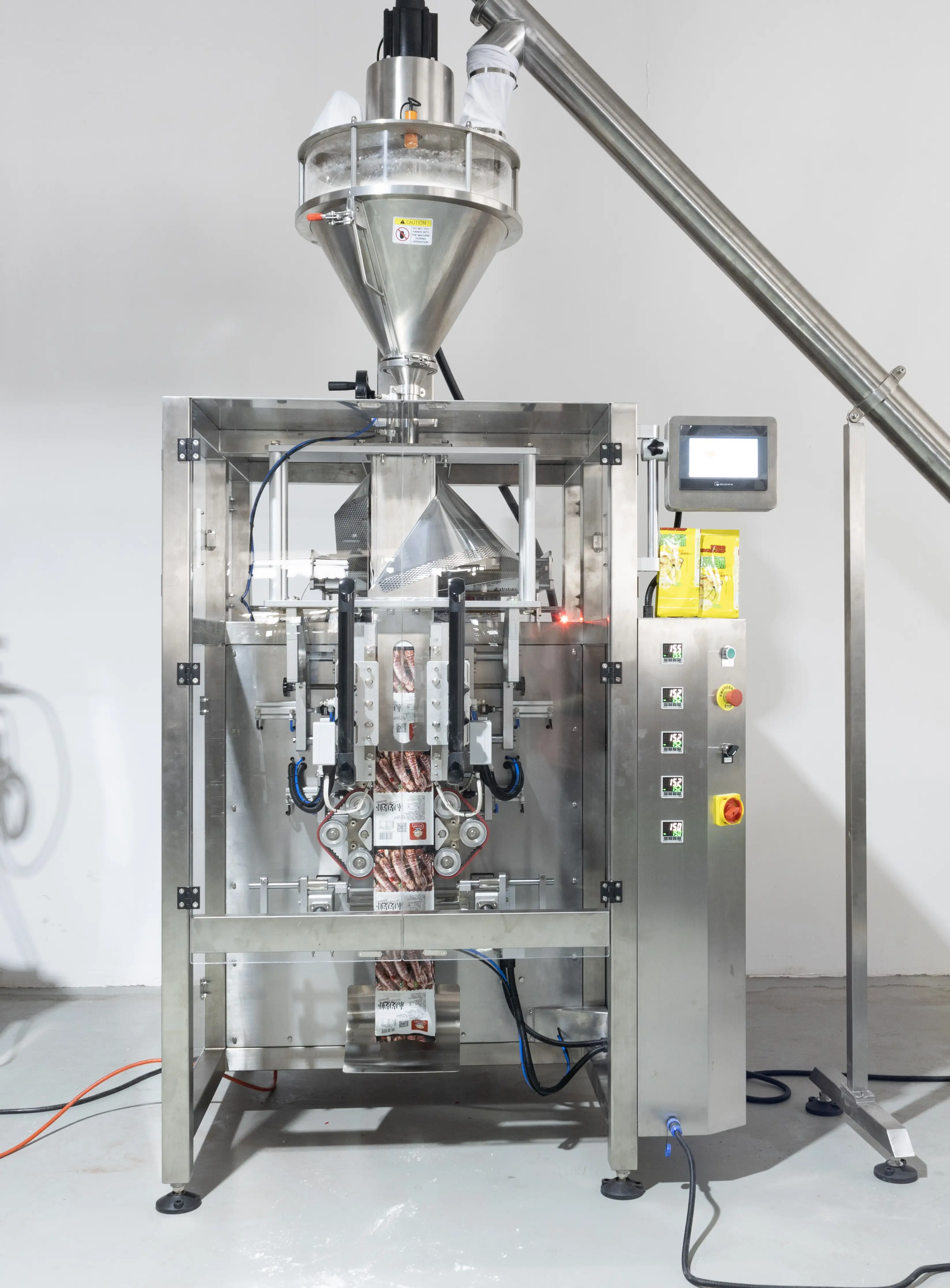 Factory Price Auger Screw Measuring Organic Ginger Seasonings Chili Powder Vertical Filling Powder Sachet Packaging Machine