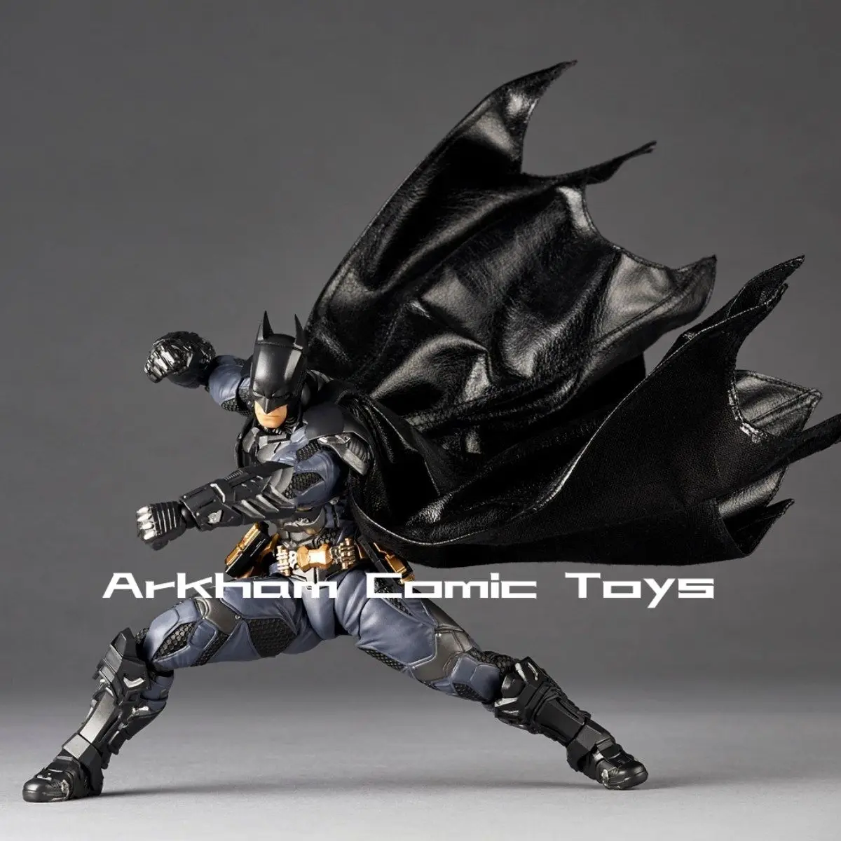 باتمان أركام نايت عمل الشكل باتمان أنيمي تمثال كايودو ياماغوتشي نمط بولي كلوريد الفينيل نموذج تمثال تحصيل اللعب دمية الهدايا