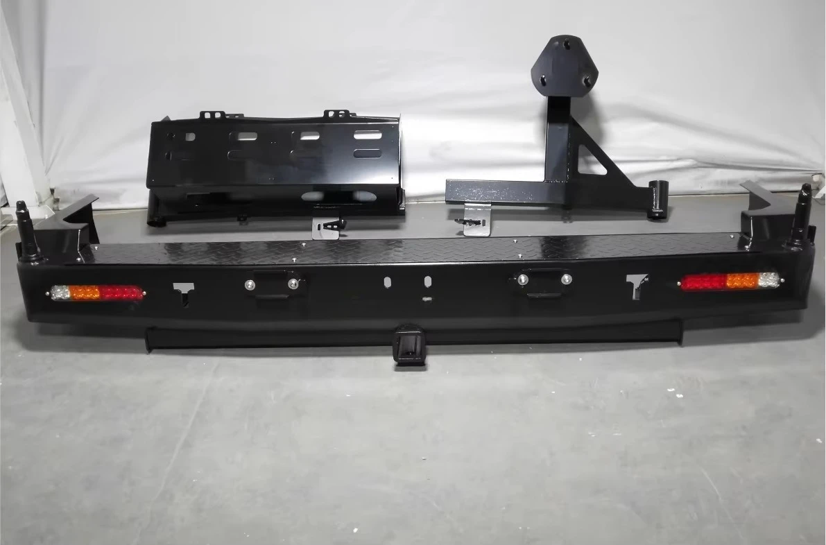 Steel Rear Bumper for LC80/J80 Heavy-Duty Off-Road Guard