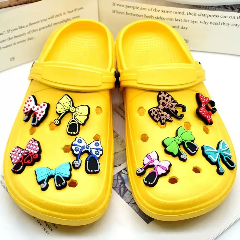 1-11Pcs Stethoscope Adult PVC Shoe Decorations Bright Color Bowknot Clog Buckle Charms DIY Nurse Fashion Backpack