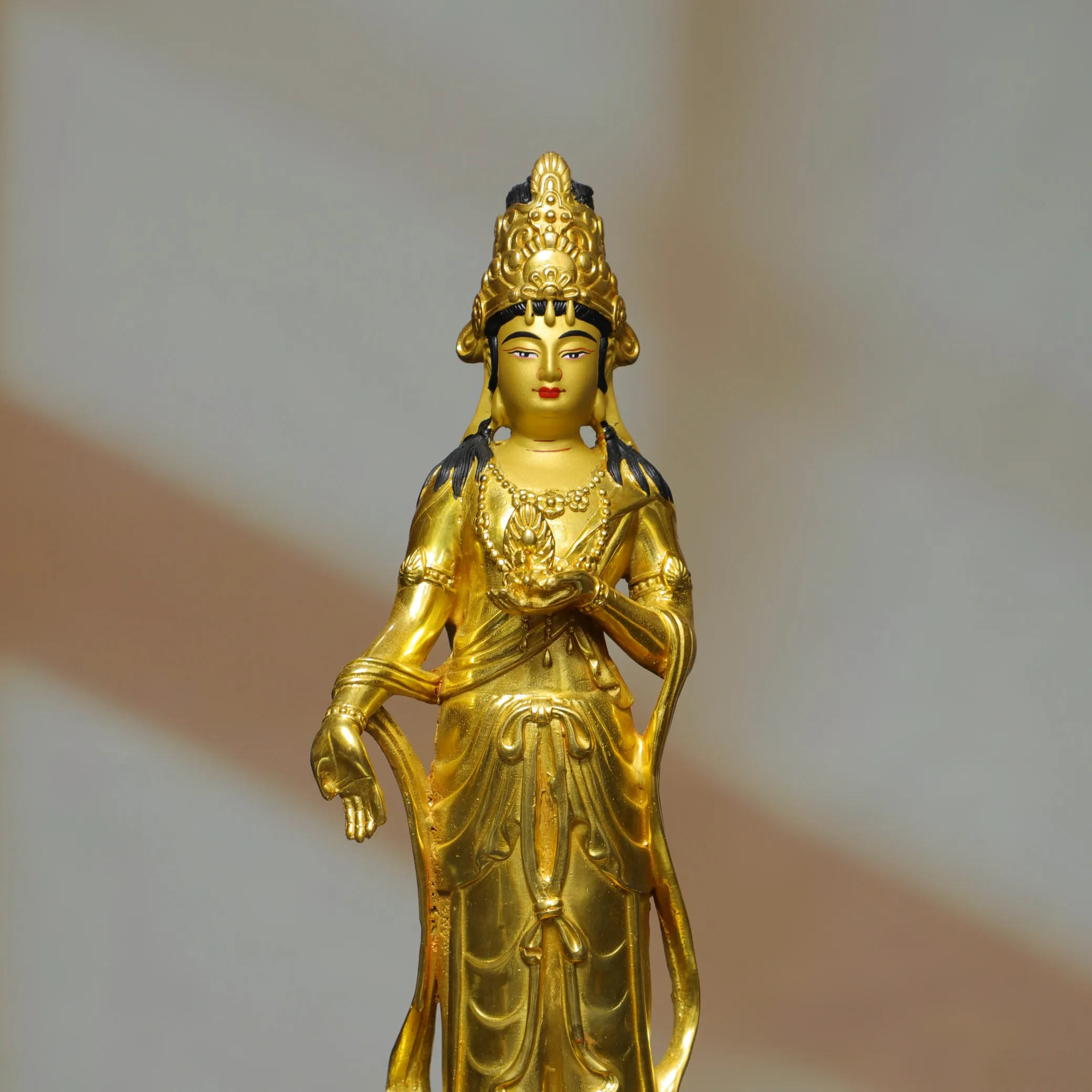 11 Folk Old Bronze Gilded Painted Face Buddha Crown Guanyin Buddha Tara Standing Buddha Amitabha Worship Hall