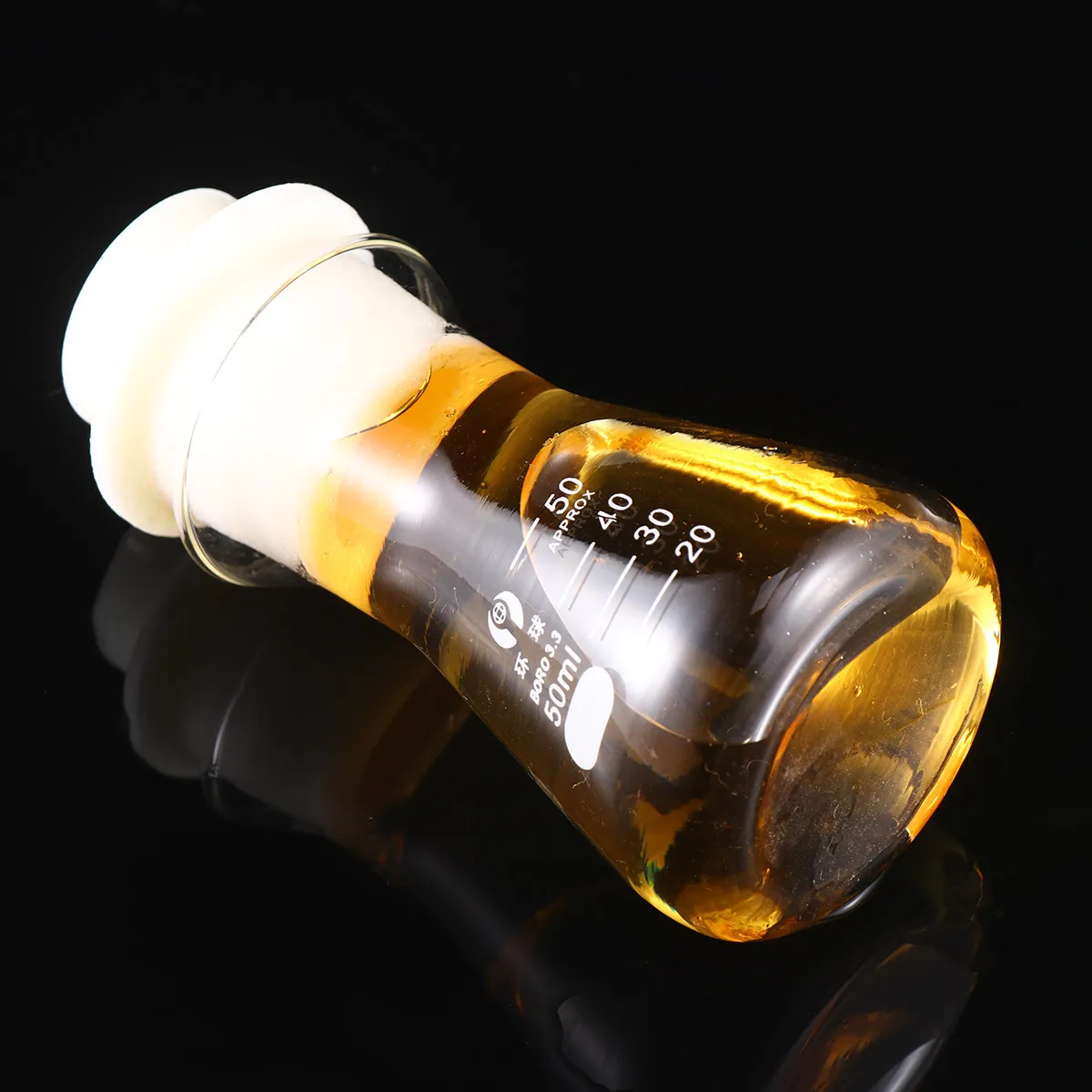 

1Pcs Conical Flask Glass Erlenmeyer Flask with Cork for Chemistry Class Lab Use 50Ml Clear Graduated Heat Resistant