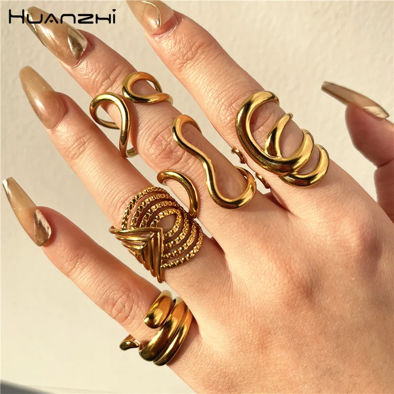 HUANZHI Vintage Multi Curved Line Open Rings Punk Asymmetric Stainless Steel Geometric Jewelry for Women New In