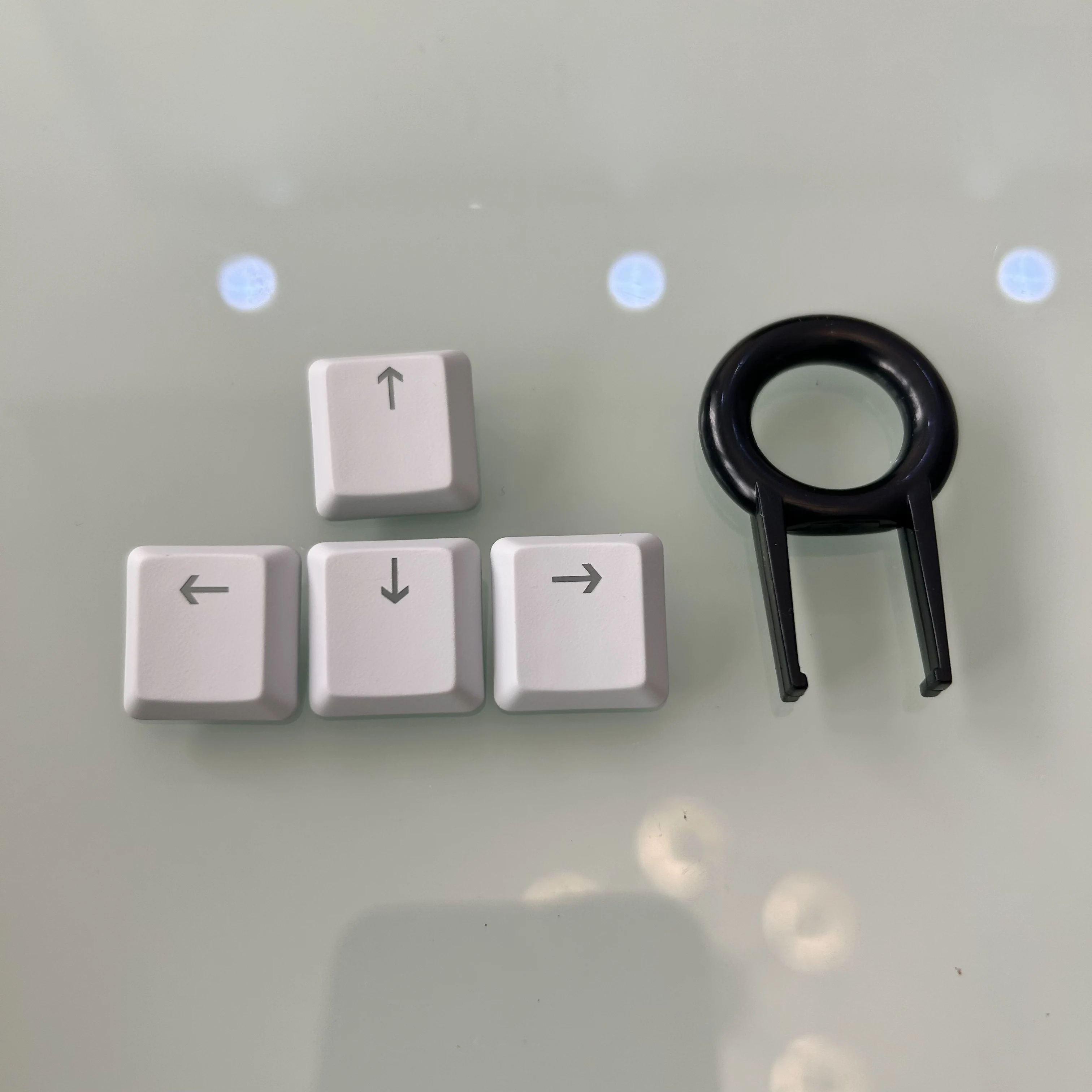Black/White Backlit WASD+↑↓← → Direction Keys for Logitech G813/G815/G913/G915 TKL RGB Mechanical Keyboard