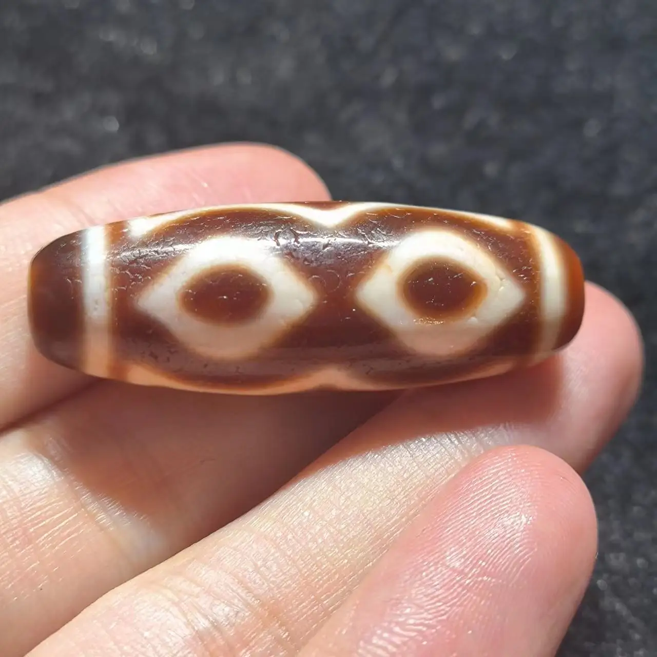 1pcs/lot Natural Three Eyes Agate Dzi red white core Weathered Horseshoe calcification handmade beads precious jewelry amulet