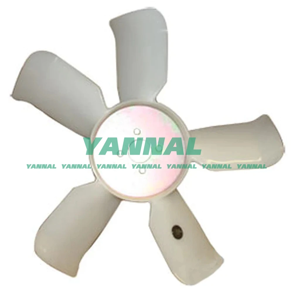 Lâmina do ventilador para Kubota, 15621-74110, 1562174110, M4030, M4950, M4950-S, M5030, Serviço Aftersale de longo prazo, Novo