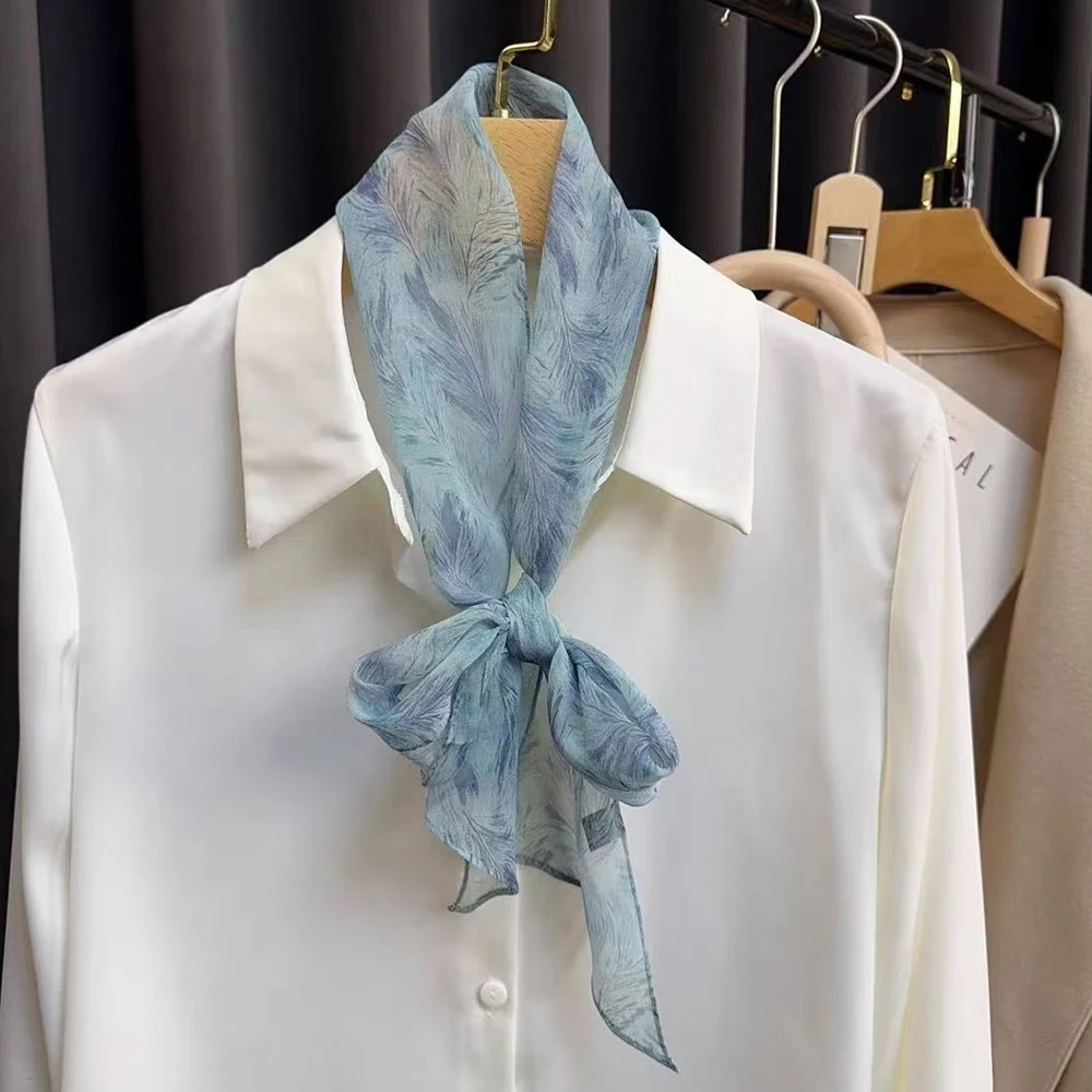 1 Stück Hochwertiger Ganzjahres-Leichtgewicht-Langer Seidenschal Elegante Halstuch für Schmale Kragen Vielseitiges Damen-Modeaccessoire – Detail 3