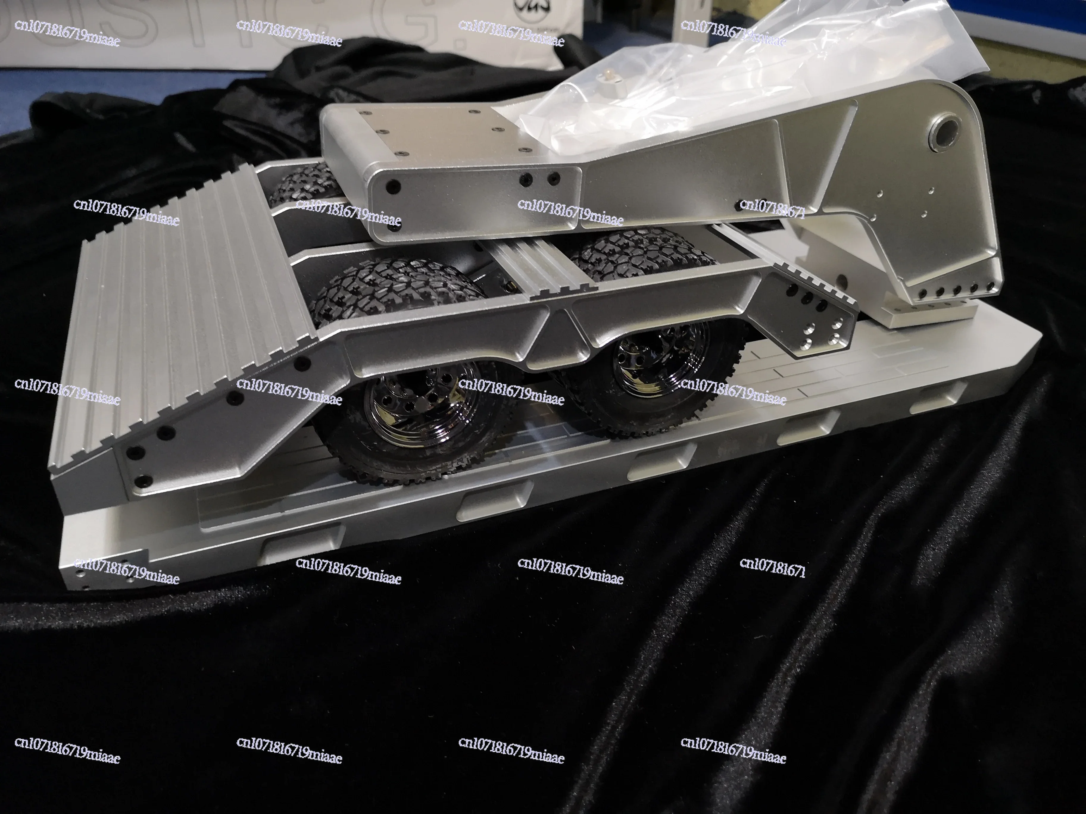 1:14 Tamiya Tractor Metal Engineering Trailer, Excavator Trailer