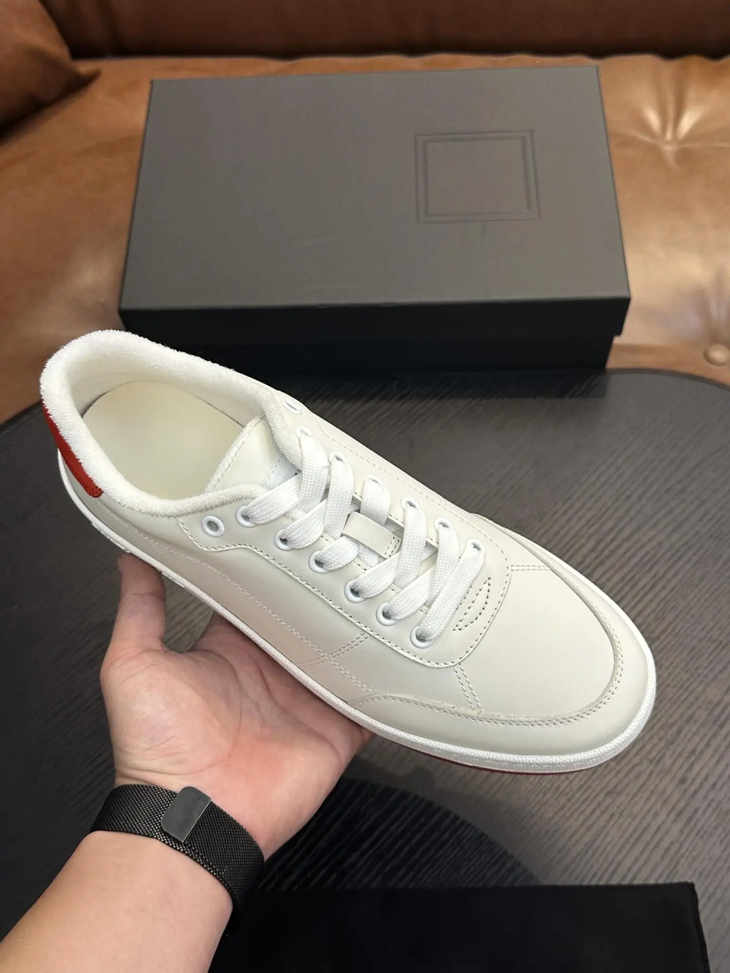 Unisex Daily Casual Shoes Cream White Leather Upper Soft Terry Collar Lace Up Non Slip Rubber Outsole Walking Trainers