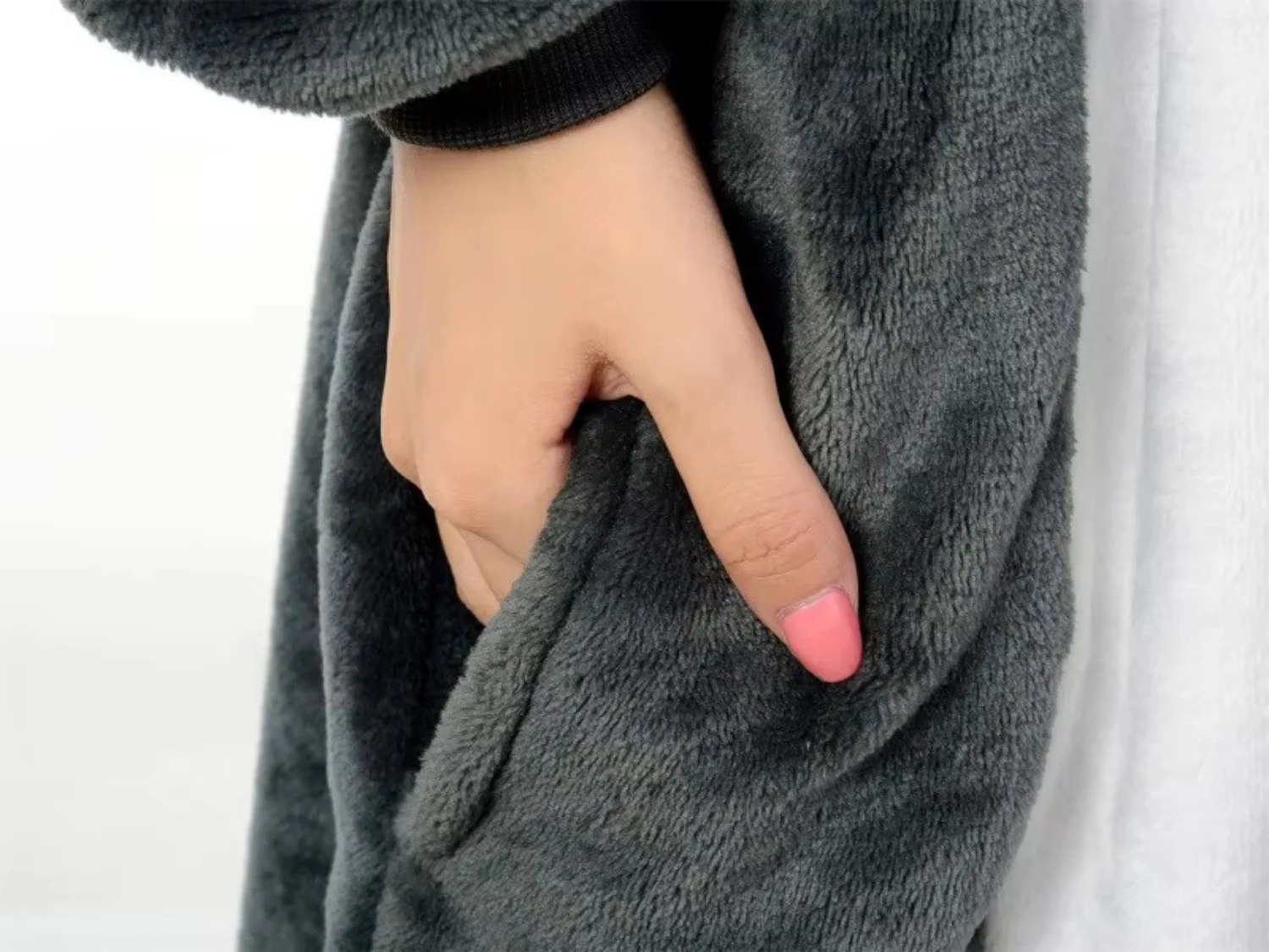 Grey Wolf Onesies Unisex Adult Winter Kigurumi Pyjamas Women Men Warm Flannel Sleepwear Anime Homewear Fleece Couple Pajamas