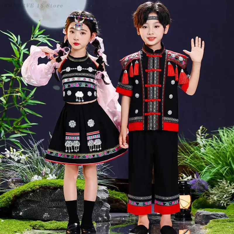 Stroje do chińskich tańców ludowych dla dzieci, tradycyjne ubrania etniczne mniejszości Tujia, ubrania do występów dla dziewcząt i chłopców Miao Zhuang Yi Hani