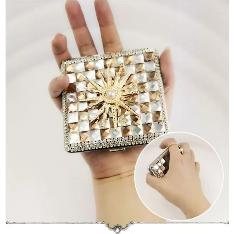

Diamond Cigarette Case Rhinestone Metal Cigarette Holder Double Side Clip Tobacco Case 20 Cigarettes Storage Box Creative Gift