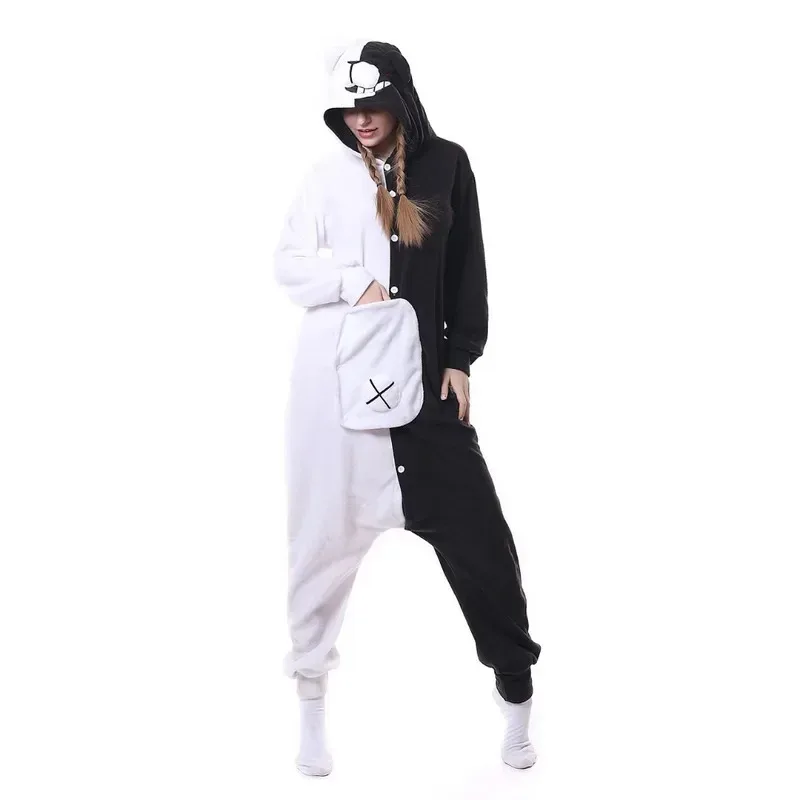 2025 12 HKSNG الكبار Kigurumi بيجامة للحيوانات أسود أبيض الدب Monokuma نيسيس تأثيري حلي حللا حفلة عيد الميلاد