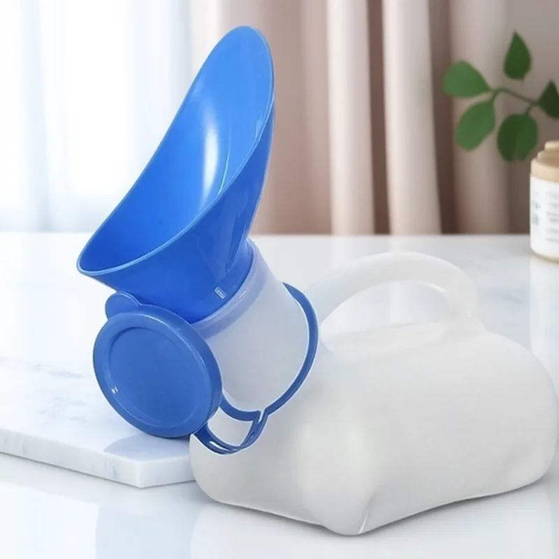 Unisex Travel Urinal Bottle with Funnel Lid Portable Pee Container for Camping Outdoor Use