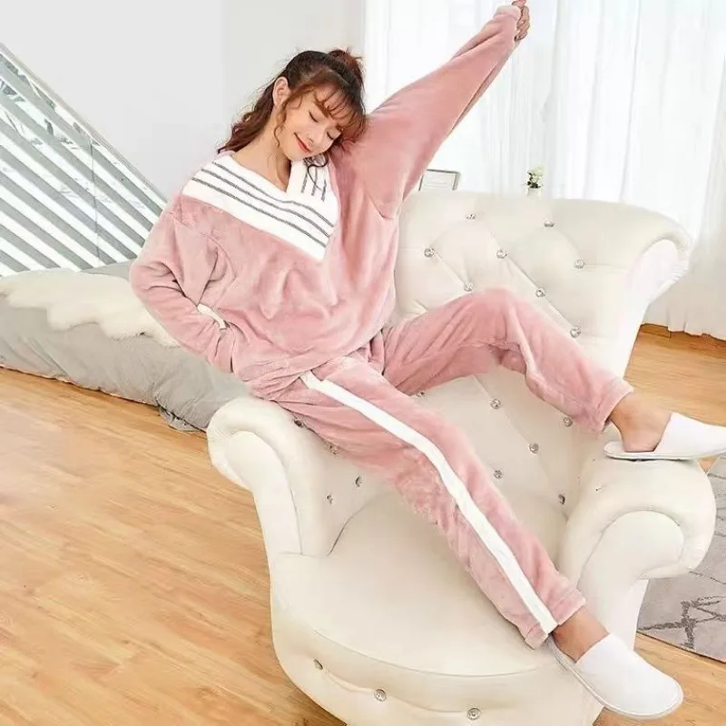 Pajamas female Spring autumn Can be worn outside Young beautiful plus velvet thickened high appearance level lazy loose version