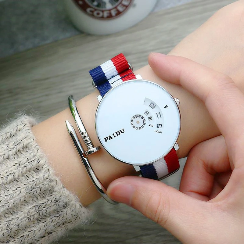 UTHAI CQ208 New Minimalist Style Quartz Watch, Casual and Fashionable Multifunctional Student Style Leather Canvas Women's Watch