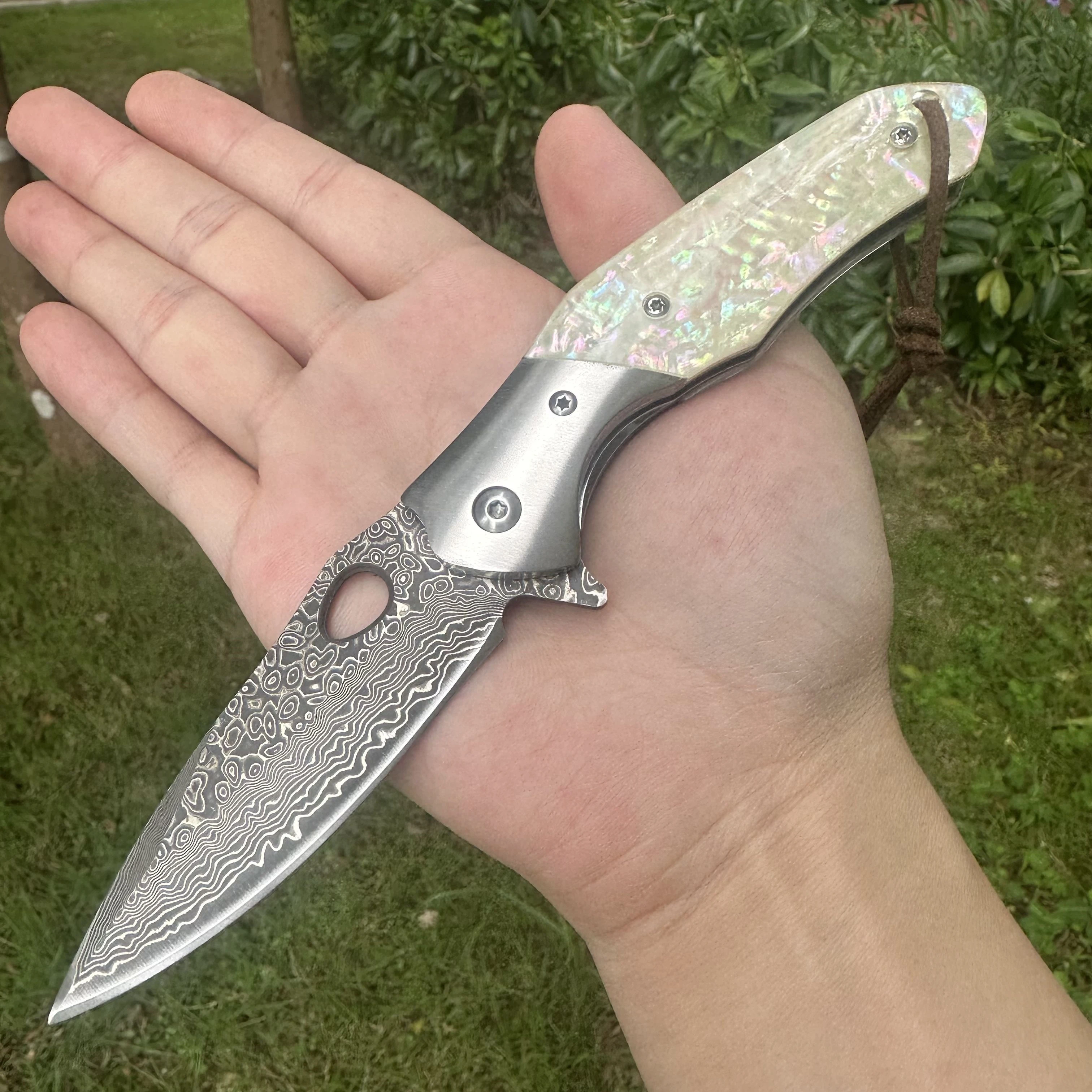 

Topwell Handmade Pocket Folding Knife 3.2" Damascus Blade Shell Handle Smooth Opening For Men Gift Outdoor EDC Knife Good Qualit