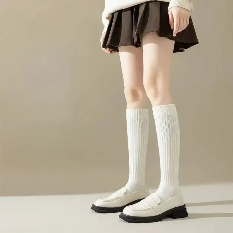 1/5 Pairs Frauen Herbst Winter Warme Dicke Einfarbig Waden Socken Modische Seite Streifen Abnehmen Weiche Bequeme Casual Socken – Detail 9