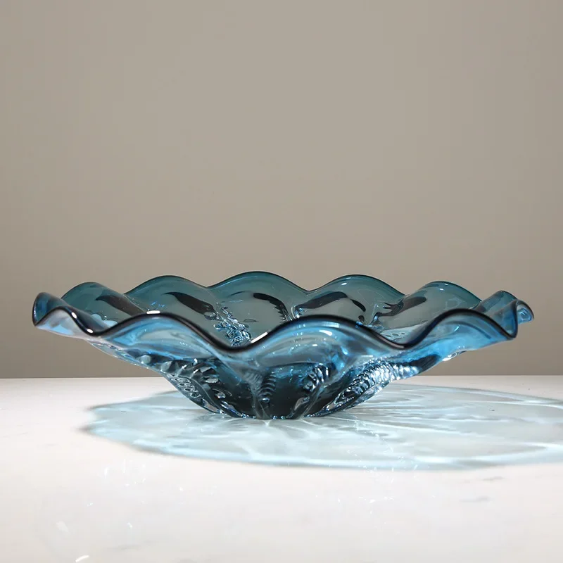 Light luxury blue petal glazed fruit plate candy storage plate modern light luxury living room model house sales office dried fr
