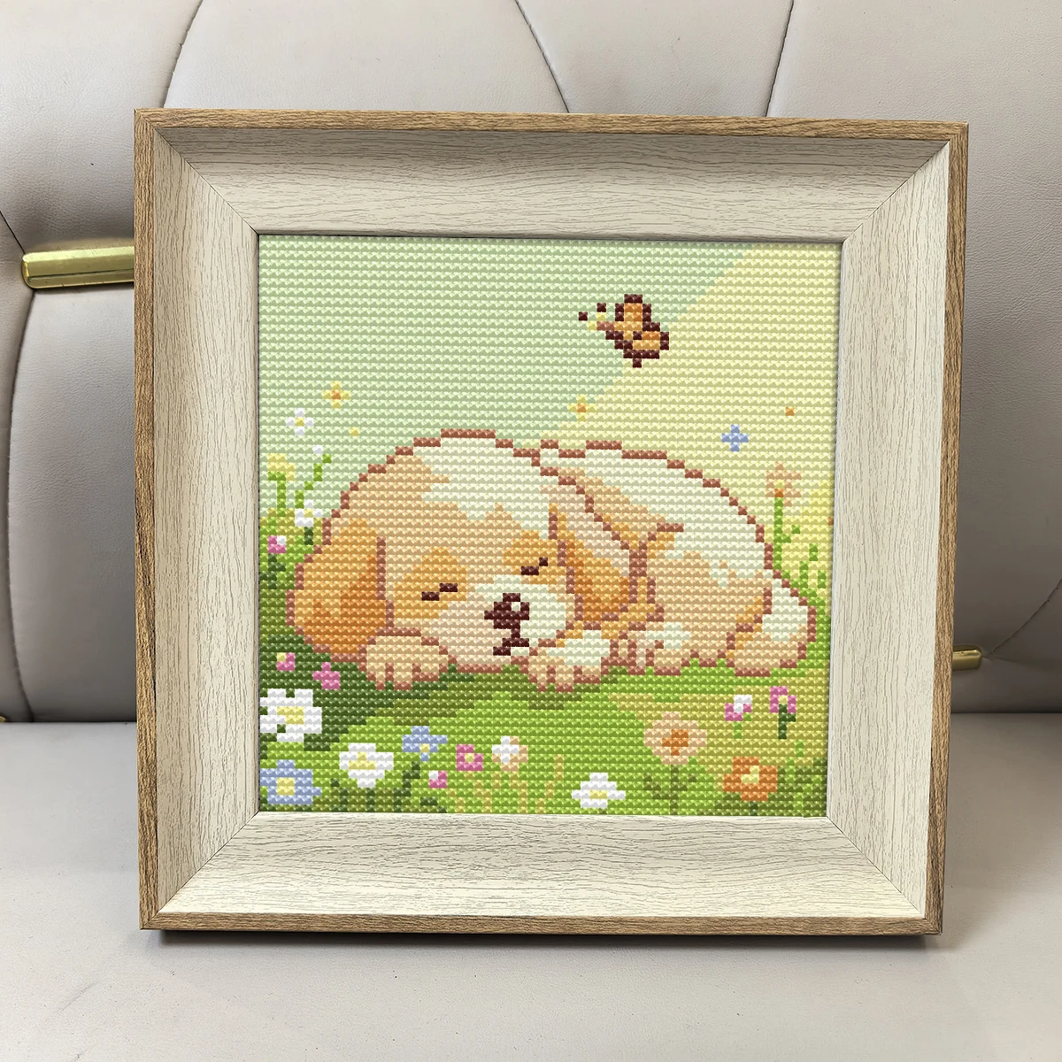 DIY Embroidery Material Kit, Cute Grassland Lying Dog Cross-Stitch Kit with Outer Frame, 8inch Desktop Decoration Pieces for Gift Giving, Warm and Beautiful Scenery Printed Embroidery Handmade