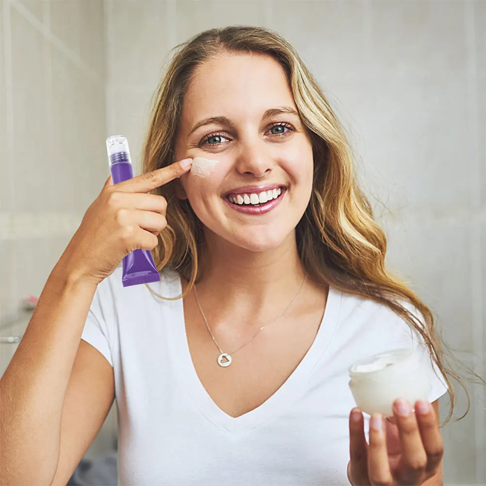 4 pz FAI DA TE Riempibili Crema Per Gli Occhi Roller Ball Tubi 20g Vuoto Spremere Tubi Dispenser di Lozione Da Viaggio Rullo di Olio Essenziale