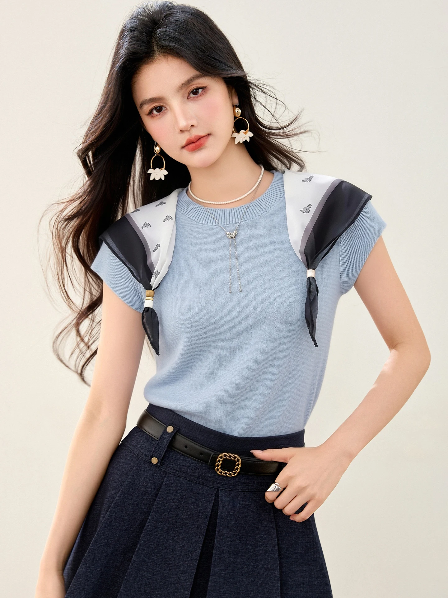 New Summer Women's Solid Color Minimalist Short Sleeve Round Neck Pullover with Scarf Shawl Accent, Elegant Style