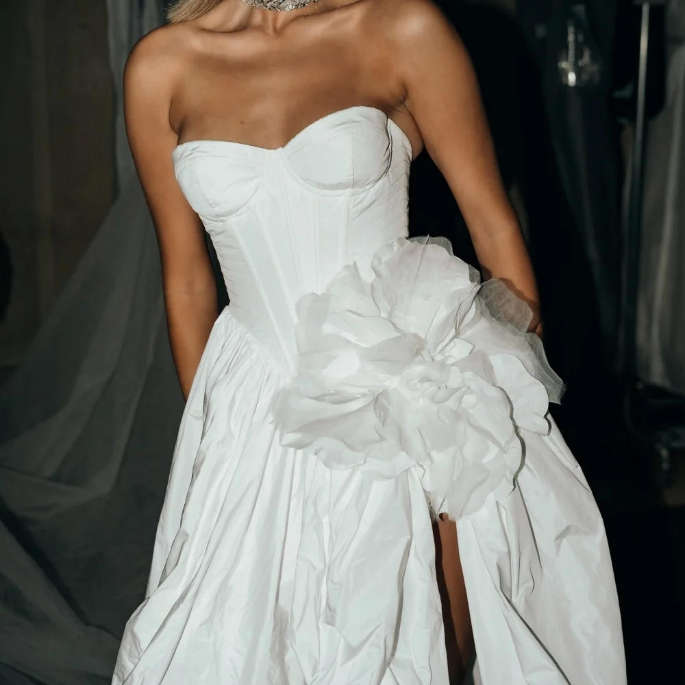 Cathy สีขาว 3D ดอกไม้ตกแต่ง Veil vestidos de Noche ด้านข้าง Taffeta After PARTY ความยาวที่กําหนดเองพรหมชุด 2024