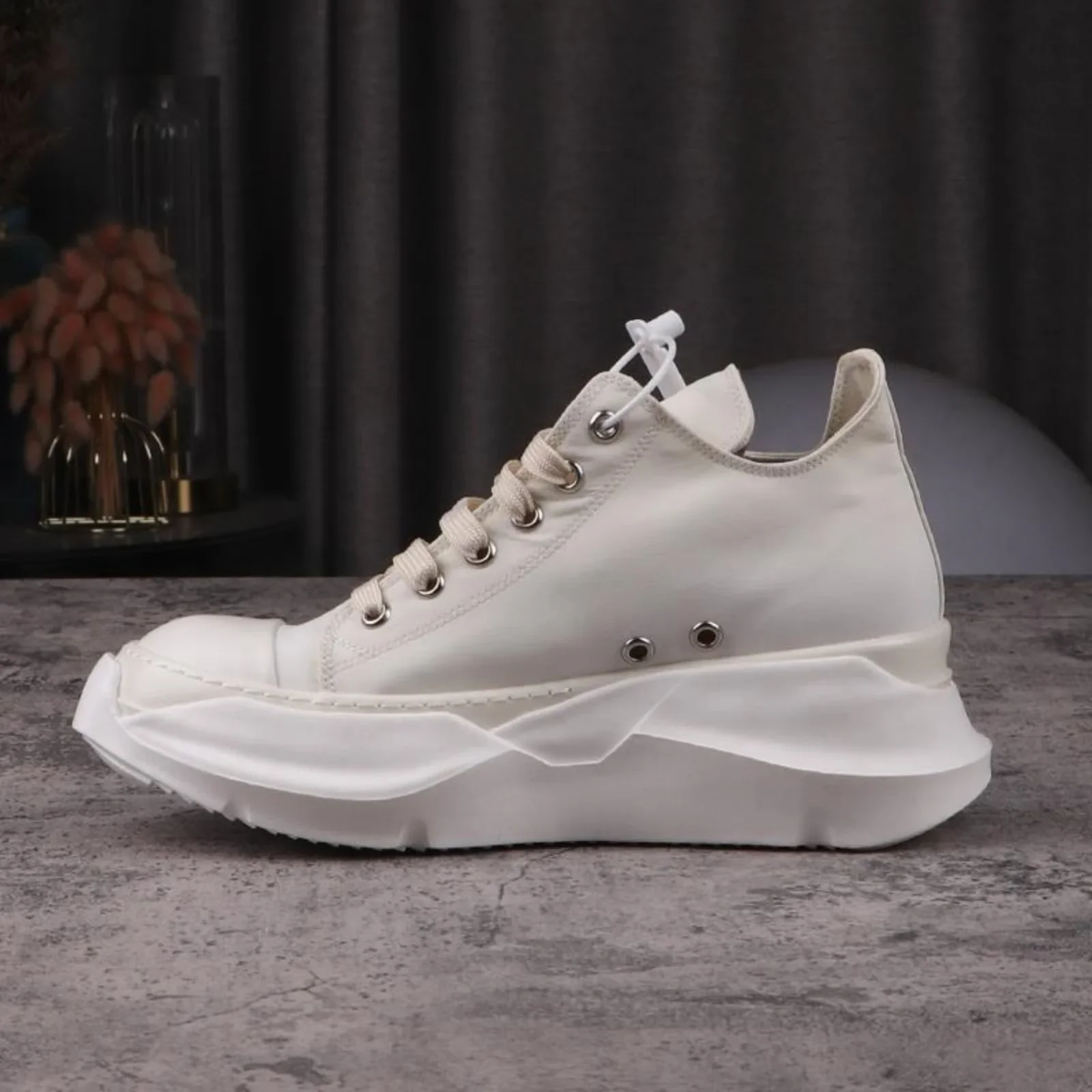 Top Quality Men and Women Casual Sneakers 35-48 Fashion Brand Designer Tennis shoes Classic Punk Goth Trend Lace-up RO shoes