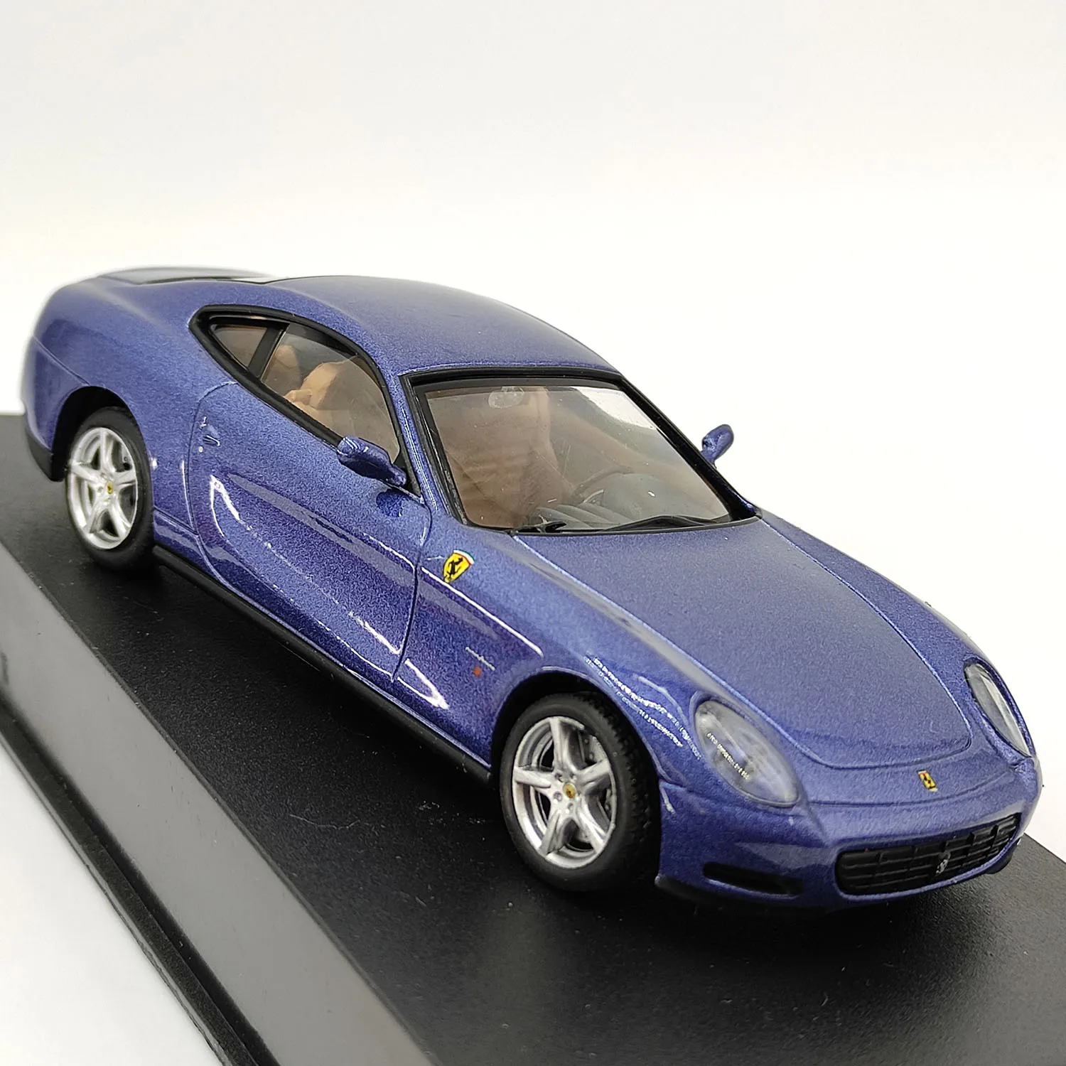 دييكاست IXO 1/43 مقياس فيراري 612 سكجليتي 2004 محاكاة سبيكة سيارة نموذج تحصيل لعبة هدية تذكارية العرض