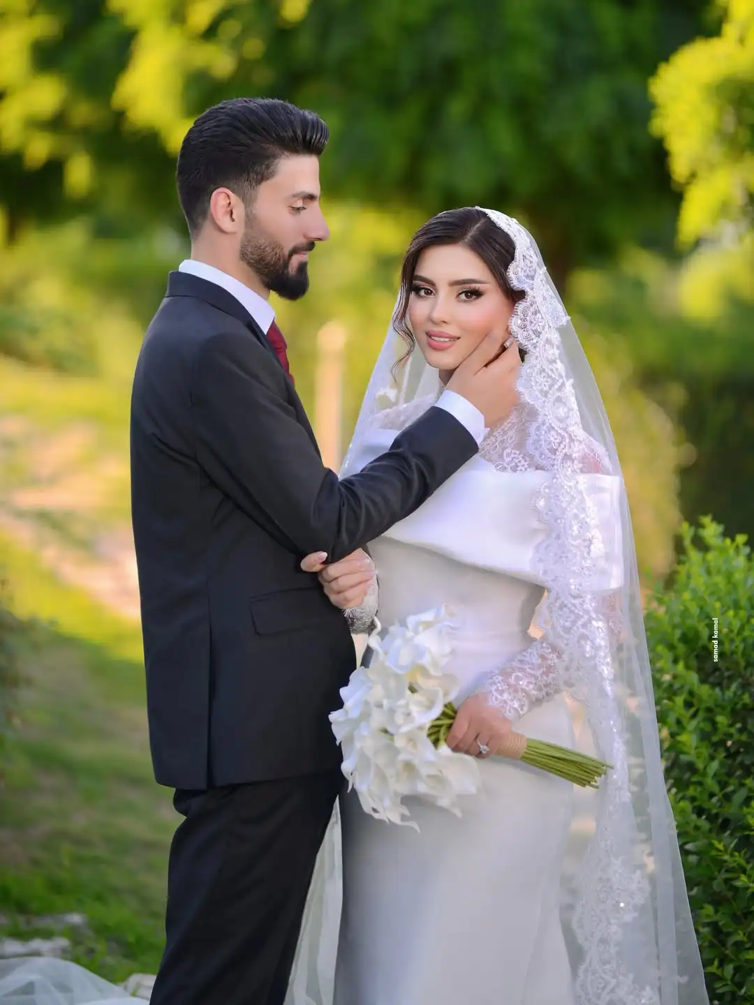 Customized Minimalist White Satin Bridal Gown Off Shoulder Fold Neck Sheer Lace Long Sleeve Wedding Dress Vestido Novia