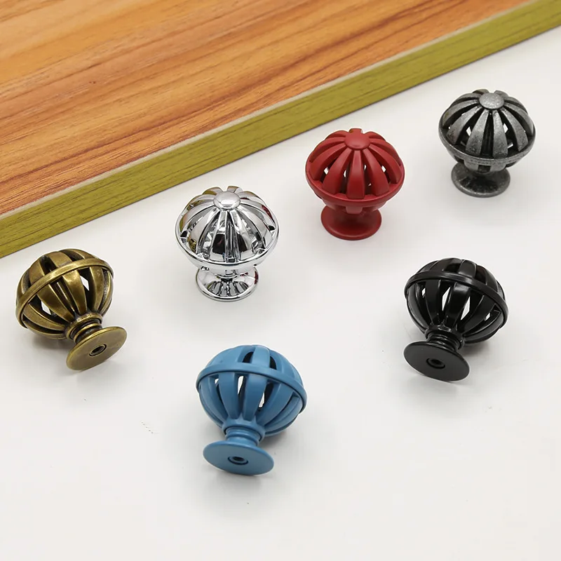 

Ручка двери шкафа, черный свет, роскошный шкаф, минималистичный американский мебельный ящик, шкаф, полый цвет, один отверстий, ха