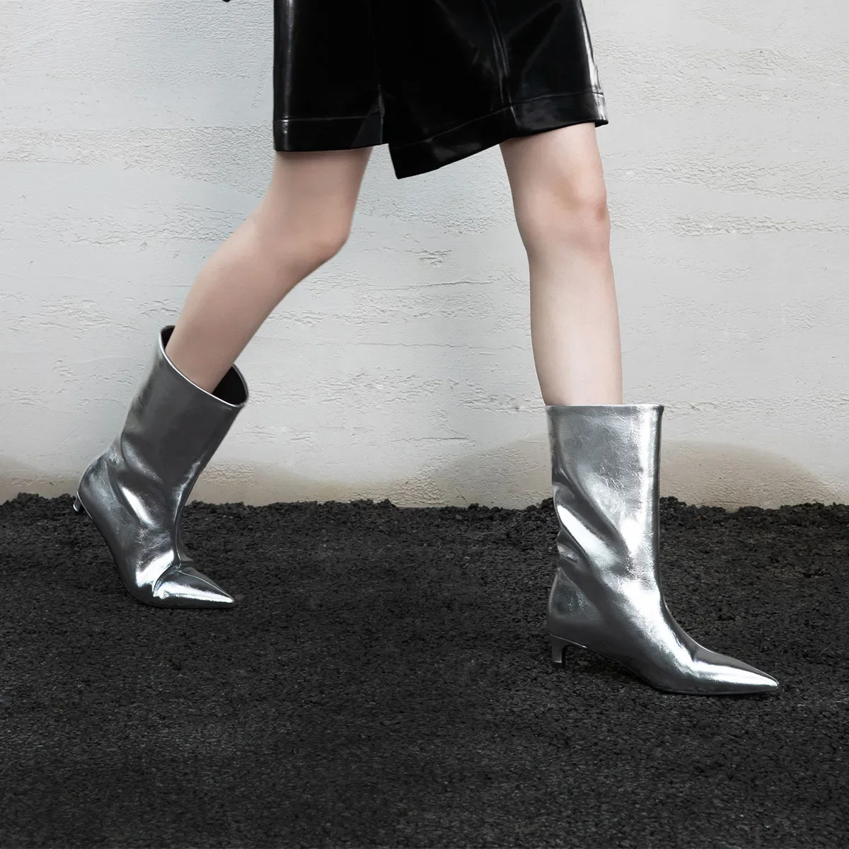 

Autumn metal cowhide Kitten heel Modern boots Pointed toe slip-on Thin heels Short boots Large size emboss Boots