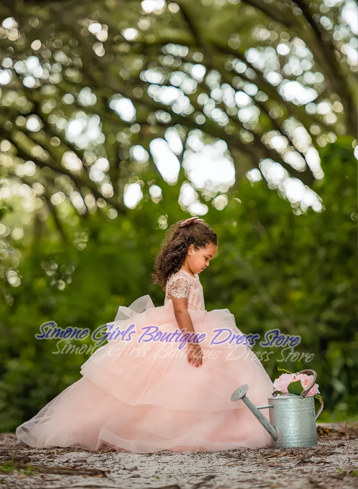 Falda mullida con diseño recortado, decoración bordada, costura de encaje, vestido de flores para niñas, ceremonias de boda, actuaciones de baile