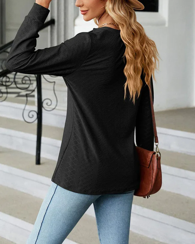 シックな長袖Vネックカジュアルブラウス（女性用）、ヘンリーネ - Shirts のレビューと価格